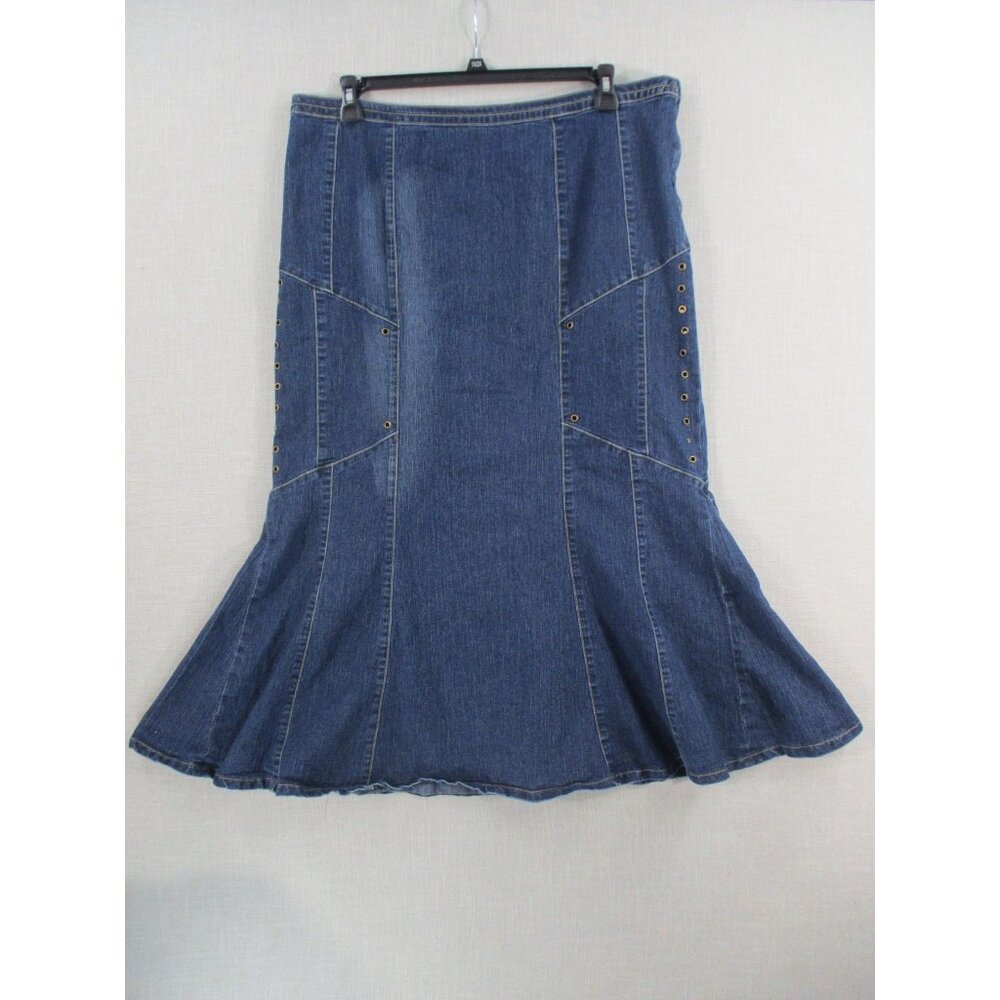 Ashley Stewart Womens Denim Flared Skirt With Grommet Detail Size‎ 18